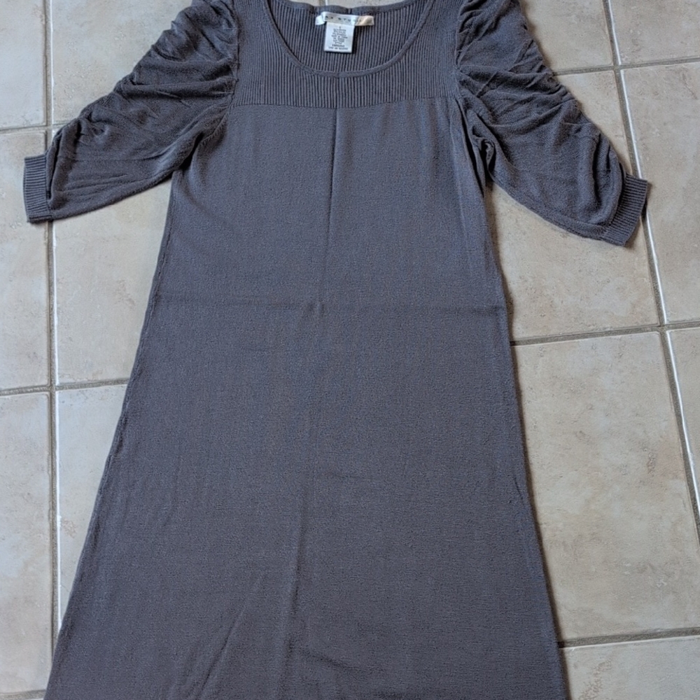 Max Studio Charcoal Long Sleeve Dress
